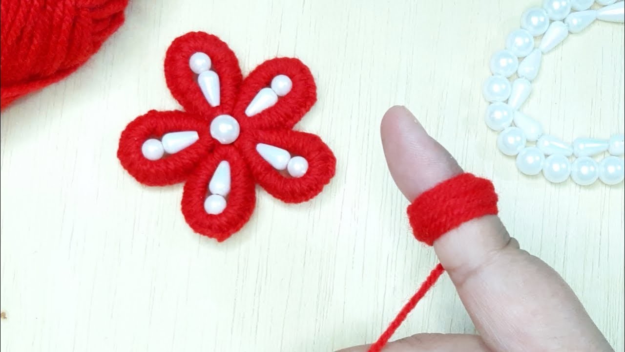 It's So Beautiful  !! Superb Craft Idea Using Fingers _ Woolen Flower Design Trick