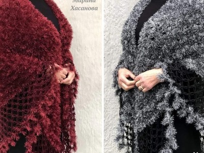 How to crochet a triangle shawl for beginners, granny stitch, and the love knot crochet stitch