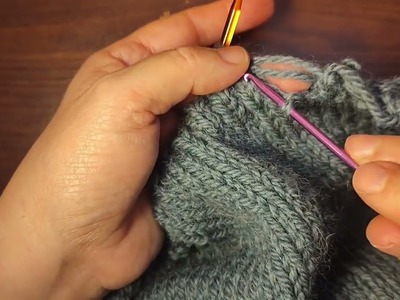 How to pick up lots of dropped stitches in knitting.