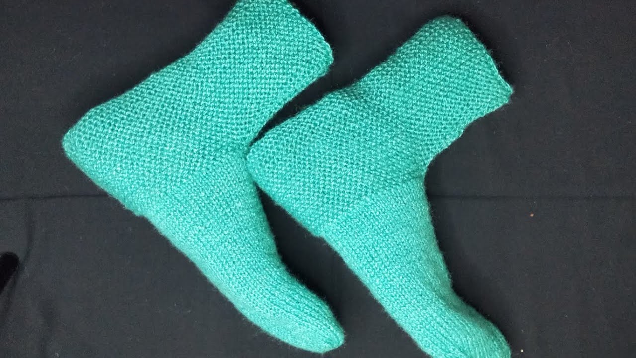 Knitting a Beautiful Thumb Socks | Tutorial in Hindi  | SIZE 6,7