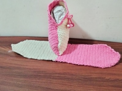 Very beautiful Socks '????' design.  Made by crochet.