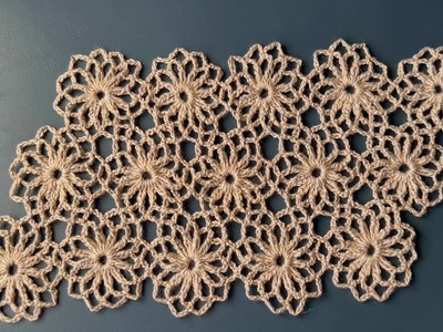 Continuous Crochet Motifs-Lace Daisy