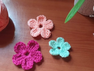 How to crochet a simple flower I Easy crochet flower tutorial for beginners