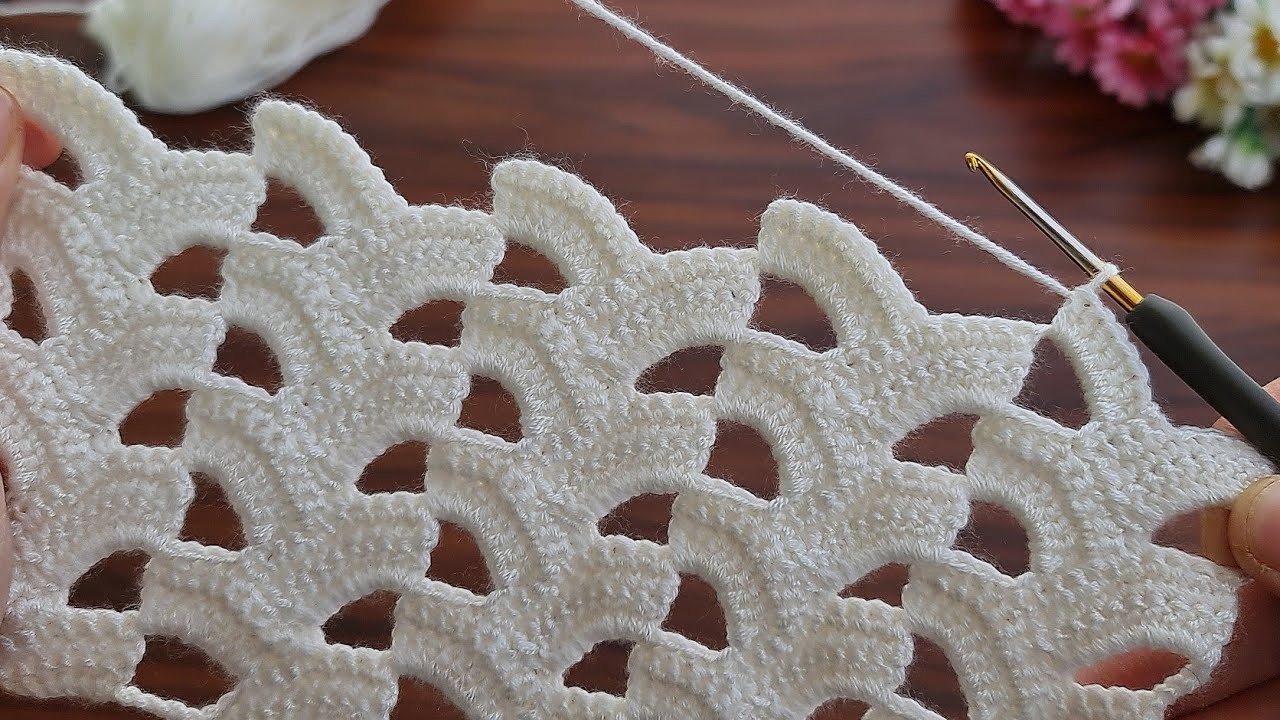 ????WOOW PERFECT!!!????You will love the wonderful knitting pattern crocheted. Tığişi harika örgü modeli.