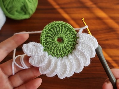 Wow!. ????Amazing!.  Super Easy 3D Crochet Knitting Flower  Motif - Tığ İşi Şahane Motif Örgü Modeli. 