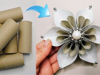 I Took Some Toilet Paper Rolls and Beads. Now Everyone Wants to Make These Easy Flowers!