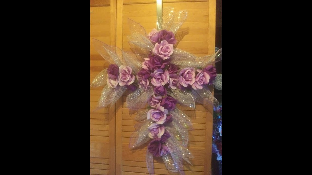 How to Make a Cross-Type Wreath