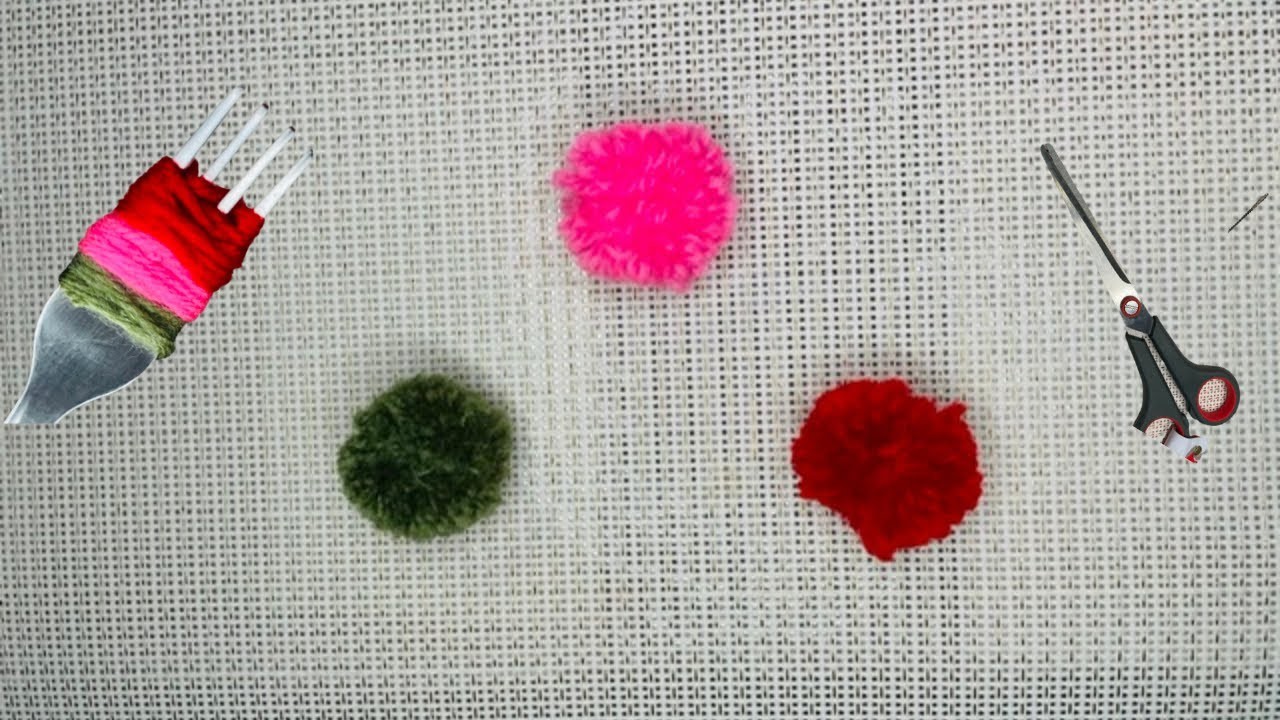 WOW ????easy and quick DECORATING PomPom with Yarn. EMBROIDERY HAND. DIY