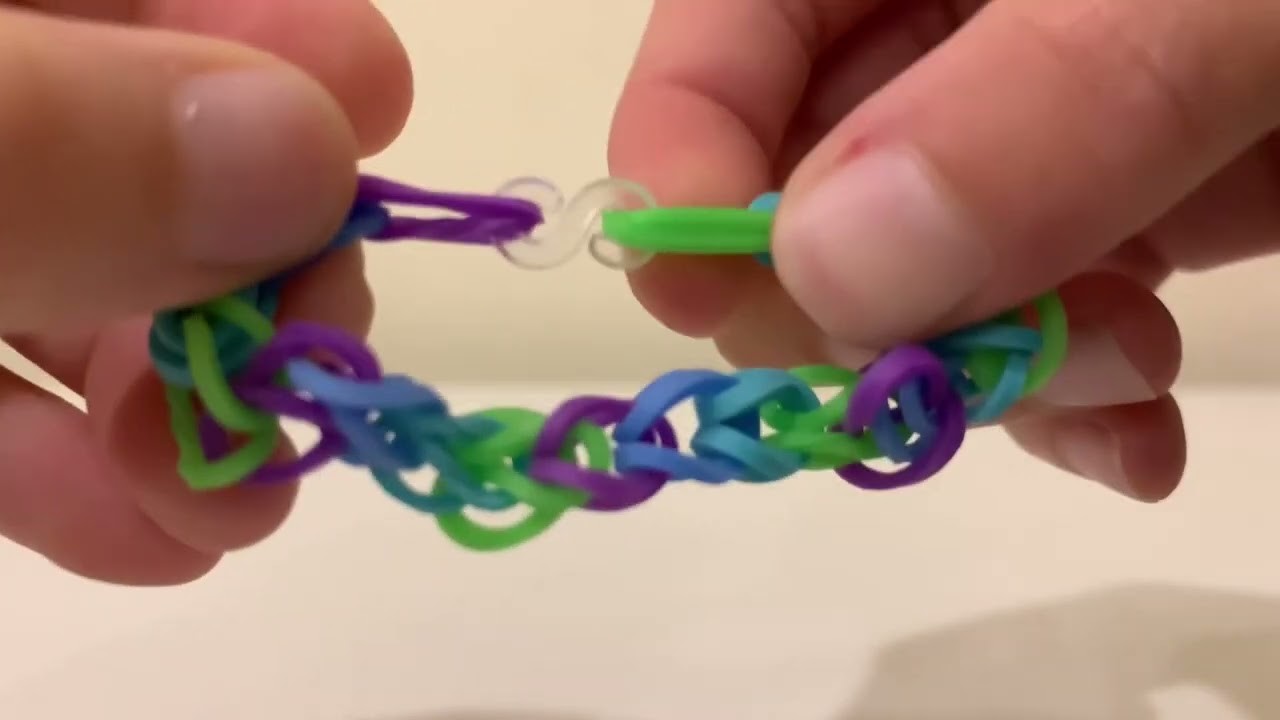 How to make loom band bracelets