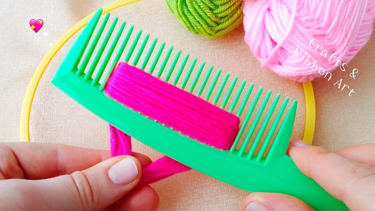 It's so Cute !! Amazing Woolen Flower Craft Ideas with Hair Comb - DIY Beautiful Woolen Flowers