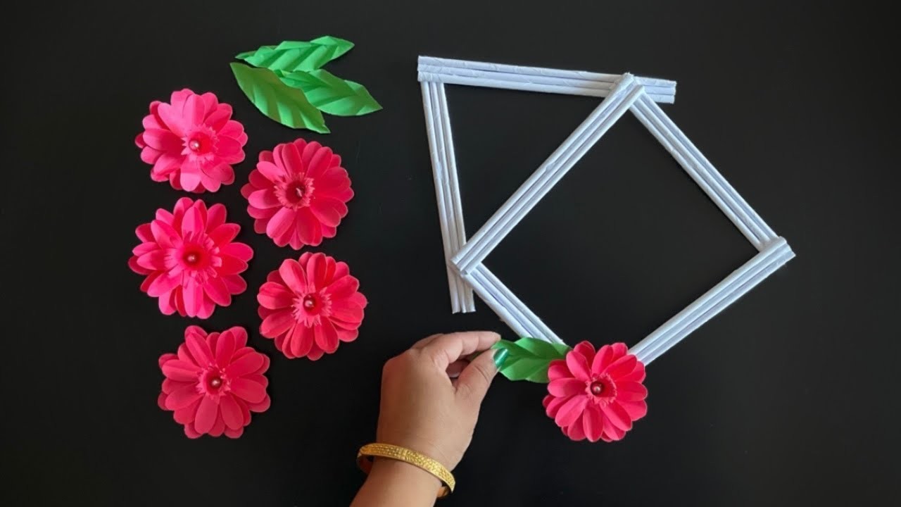 Beautiful Paper Flower Wall Hanging. Paper craft For Home Decoration. DIY Wall Decor. Easy Wall mate