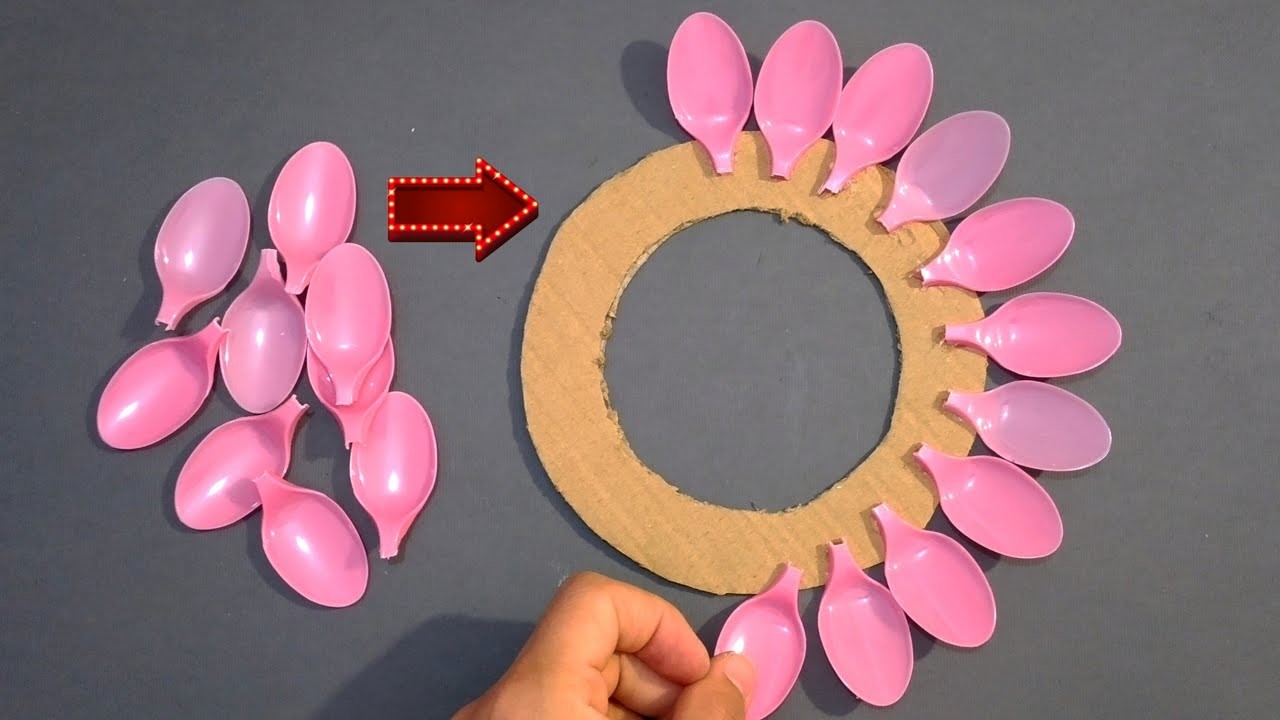 Beautiful Wall Hanging Craft Using Plastic Spoon. Paper Craft For Home Decoration. DIY Wall Decor