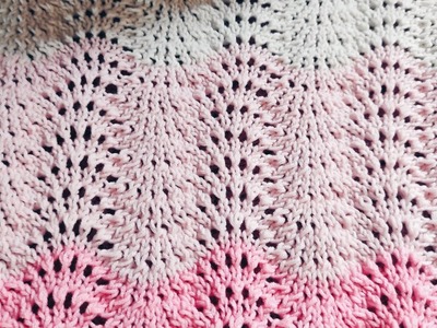 Knitting A Winter Shawl With The Old Shale Stitch| knitting Chronicles
