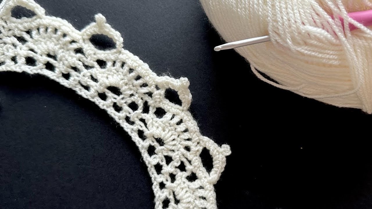 Learn How to Crochet a Beautiful Border Stitch with This Easy Tutorial ????!