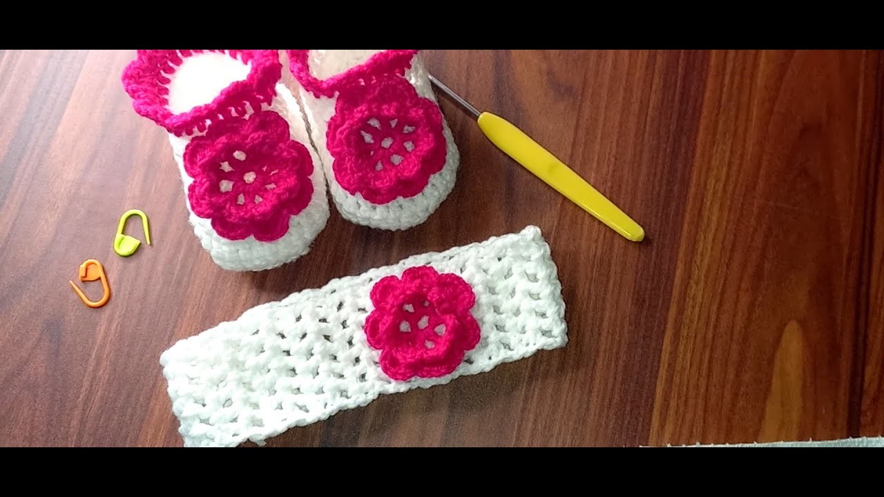 Super easy crochet booties tutorial for beginners. #crochet #crochettutorial #shoes #crocheting