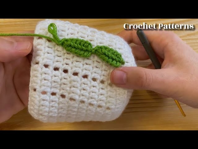 Wow!!  Learn how to make a crochet pencil holder!!