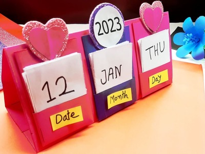 How to make a New Year Desk calendar in 2023: Handmade and easy craft projects!