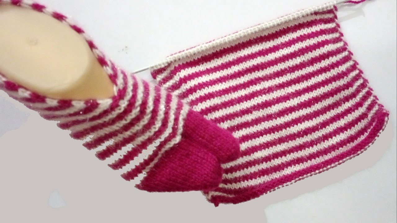 Easy Knitting Thumb Socks , Shoes , Slippers , Anguthey wali Jurab