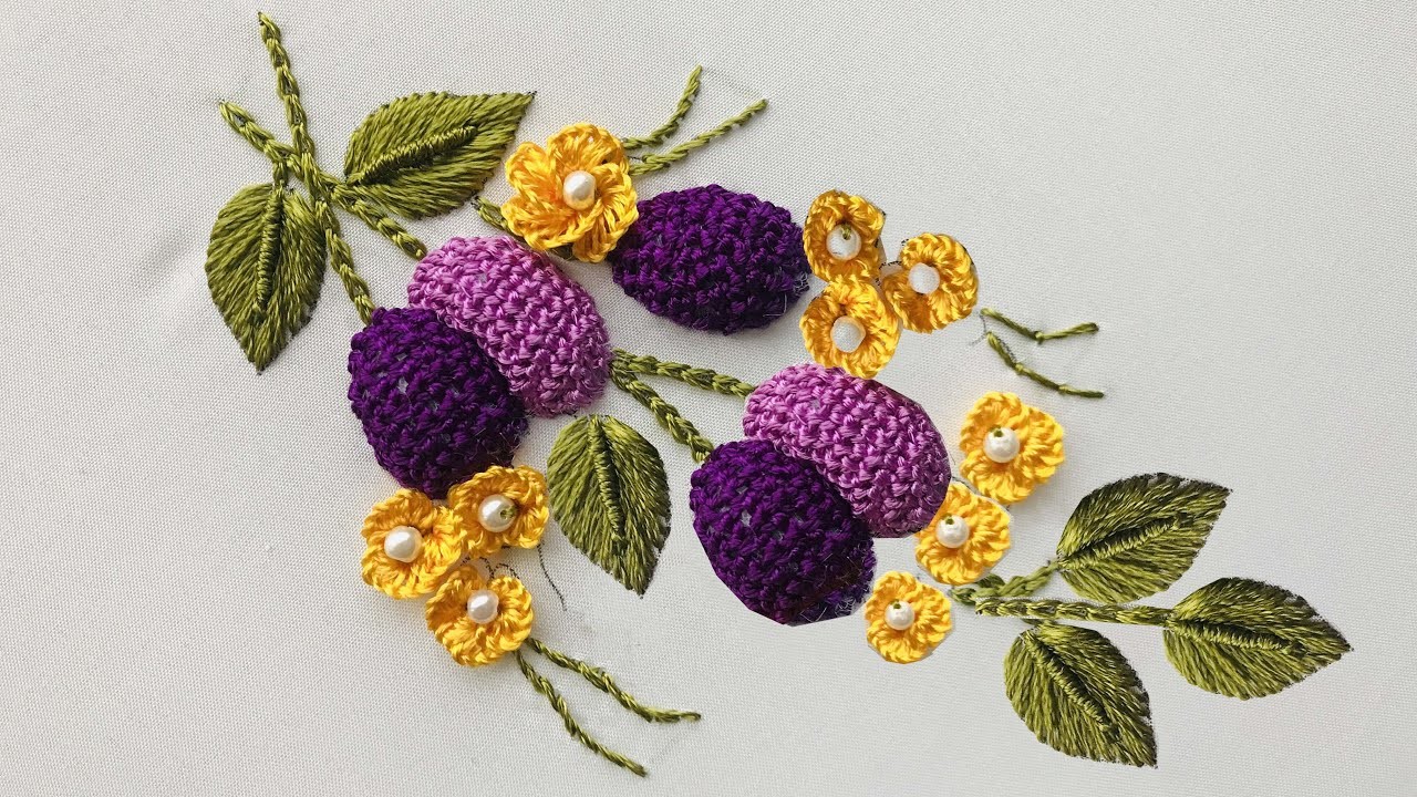 Hand Embroidery: A very Cute Flower Embroidery Stuffed With Filling - Universal Hand Embroidery