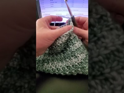 How to crochet hooded infinity scarf