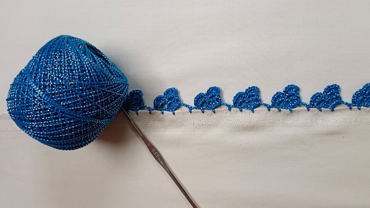 Easy dupatta neck and sleeves crochet lace design. asani se banaye gale aur aastin pe qureshia lace