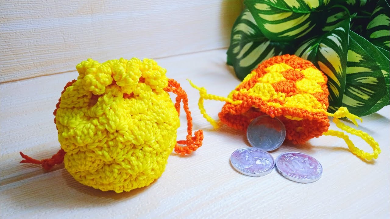 How to Crochet a Coin Pouch | Crochet Left Over Yarn Project
