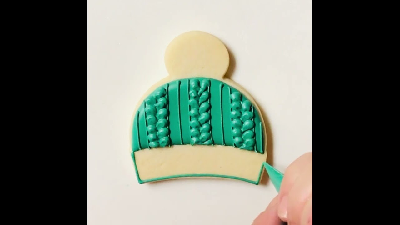 How to decorate a knitted beanie hat cookie with royal icing