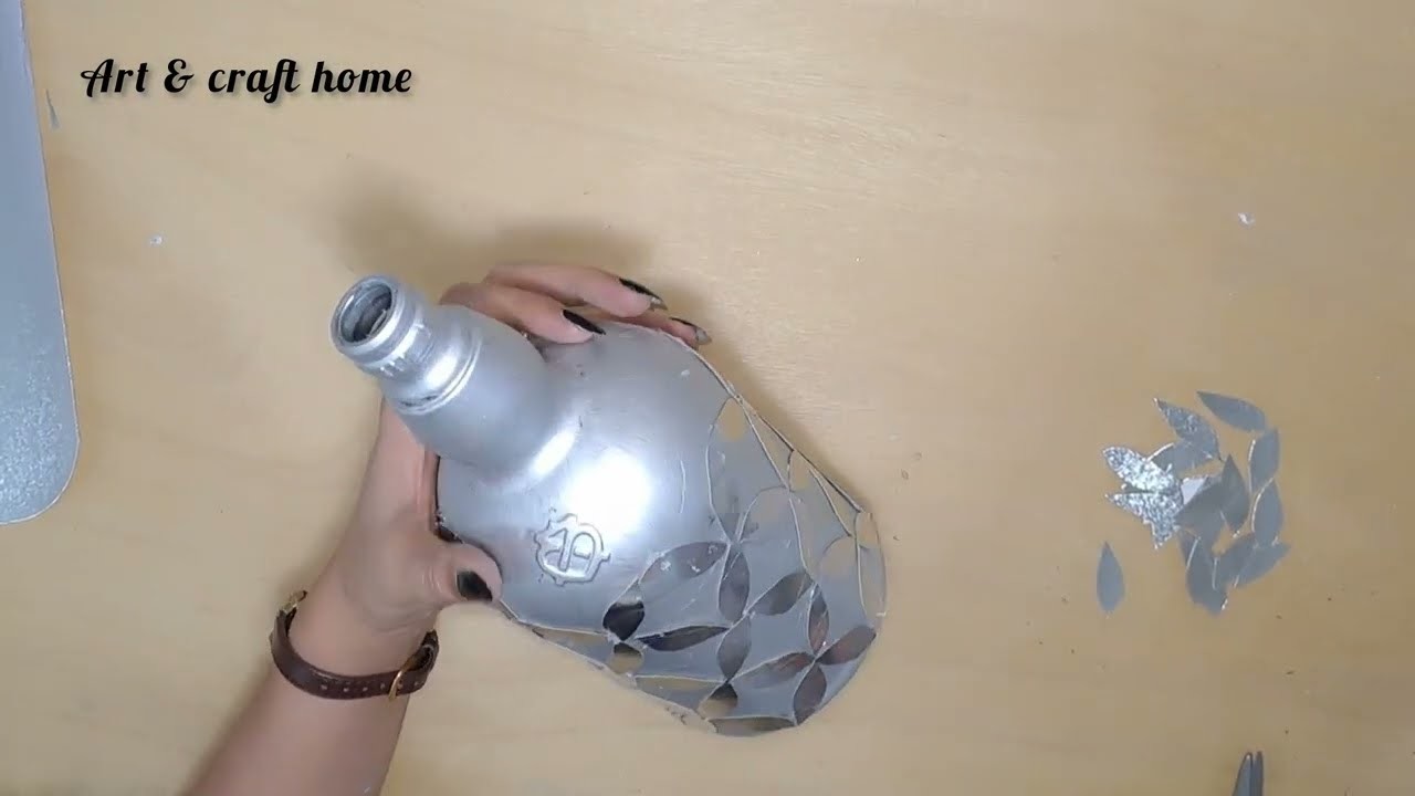 How to  Make Aluminium Foil Craft | DIY Glass Bottle | aluminium foil art |LUXURY BOTTLE WITH DESIGN