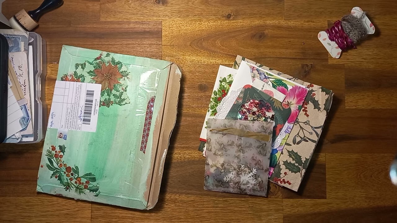 Christmas Tag Swap - hosted by Carol@oakhousejournals