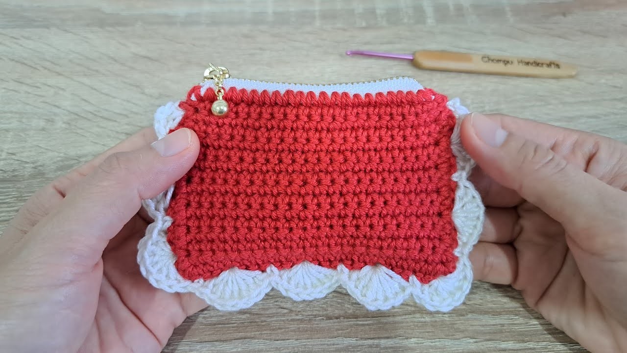Very beautiful! Easy crochet mini coins purse with zipper????Step By Step????????
