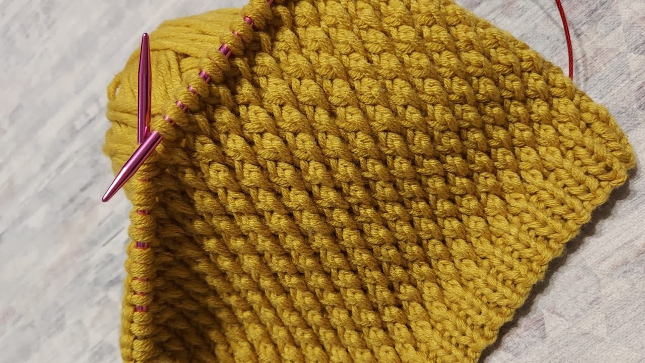 Easy "Scales" Knitting Pattern | Dense Knitting | 4 row repeat