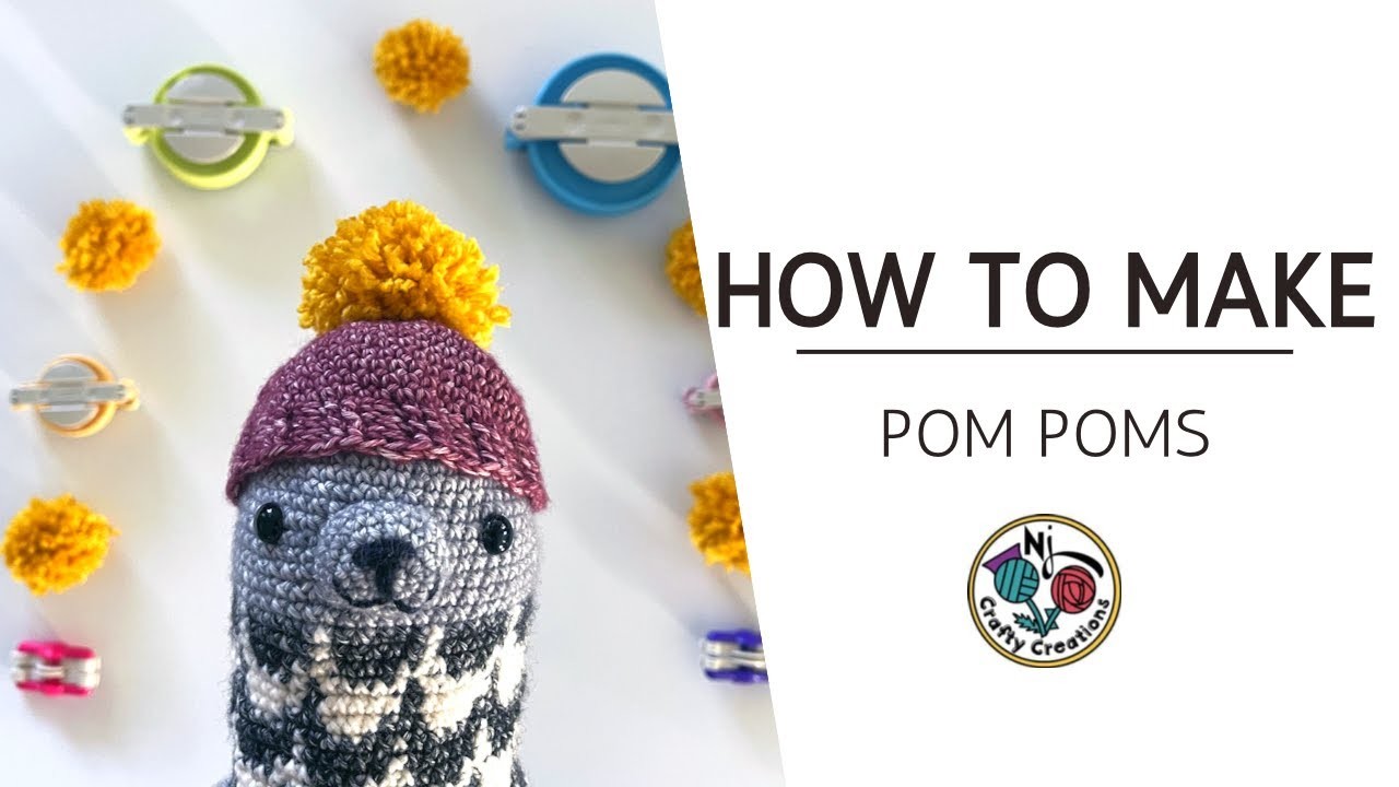 How to Make A Pom Pom Using the Clover Pom Pom Makers