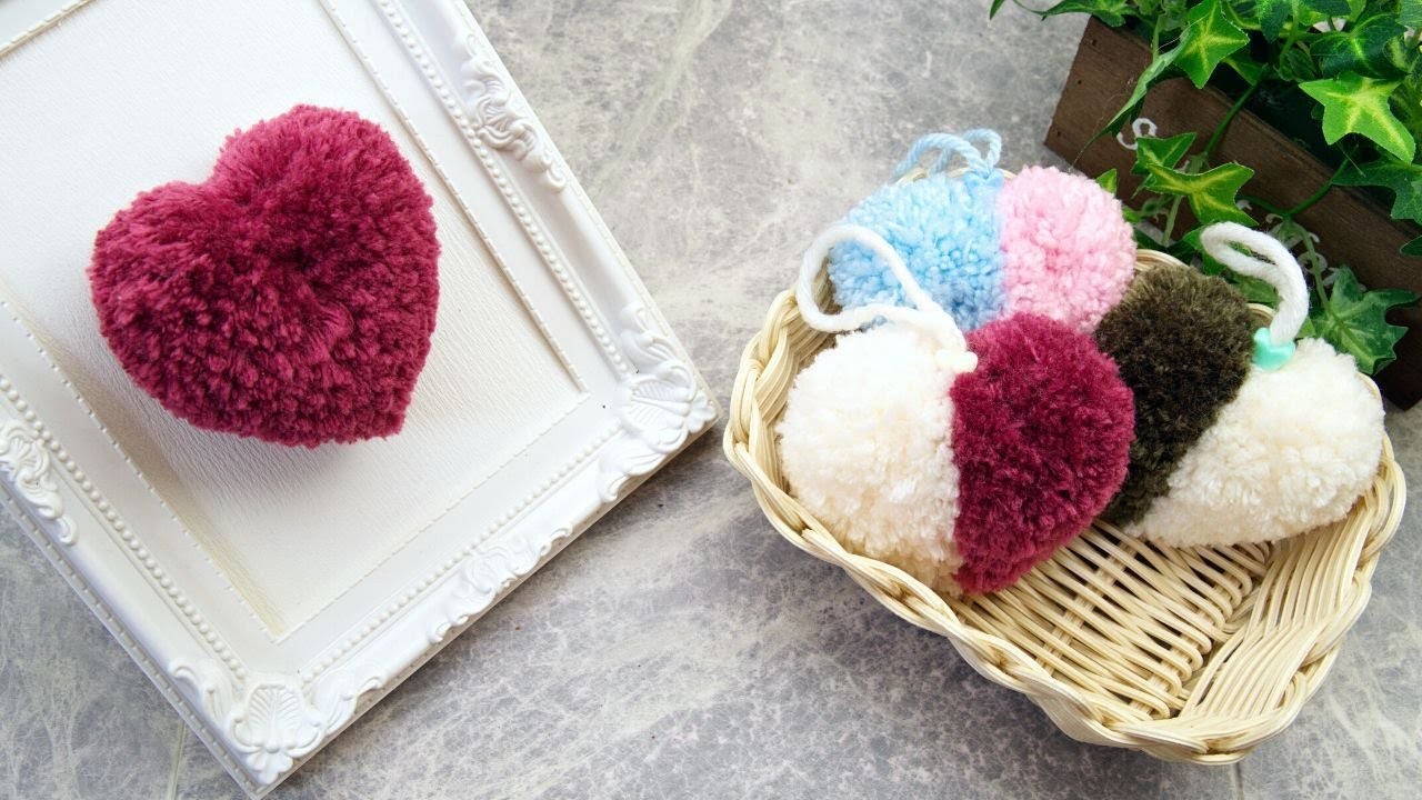 Puffy Fluffy Yarn Craft | Pom Pom Heart Making????