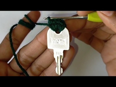 Wow!how to make an eye catching crochet key chain.tığ anahtarlık.Beauty of Crochet