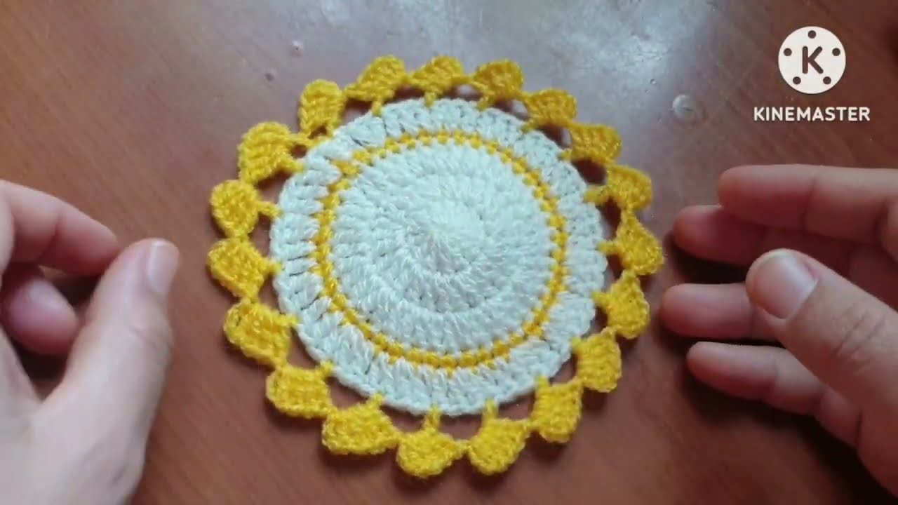 ROUND CROCHET PATTERN WITH A DIFFERENT AND EASY TO MAKE BEAK