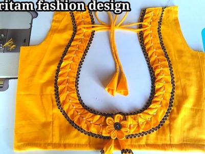 Superhit and stylish blouse #design. #a cutting and stitching blouse design #blousedesign 2023