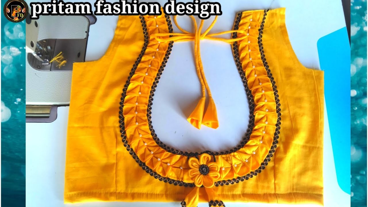 Superhit and stylish blouse #design. #a cutting and stitching blouse design #blousedesign 2023