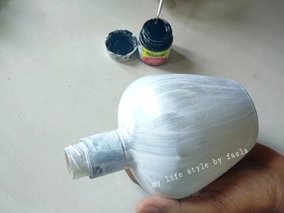 Very Unique Black &White Bottleart.Simple Bottle Art.#bottlepainting #bottleart