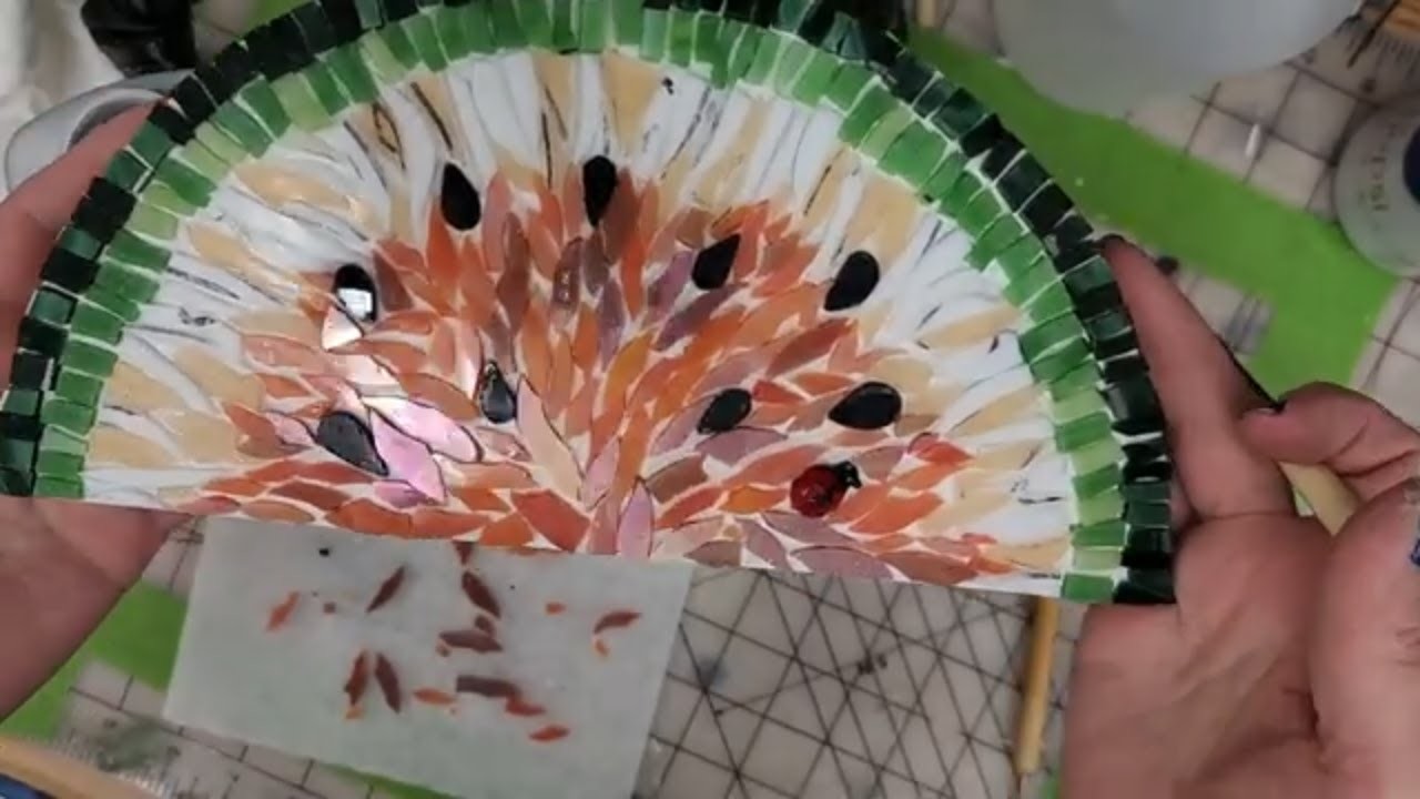 How to Make Watermelon Mosaic Art Using Stained Glass! (Part 1)