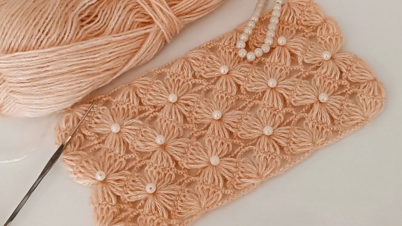 This pattern is so easy, only 4 rows! It is an embossed puff flower crochet pattern.