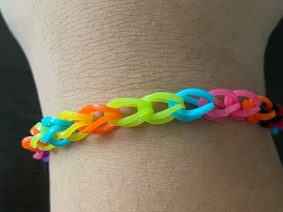 How to make a rainbow loom bracelet (beginner)