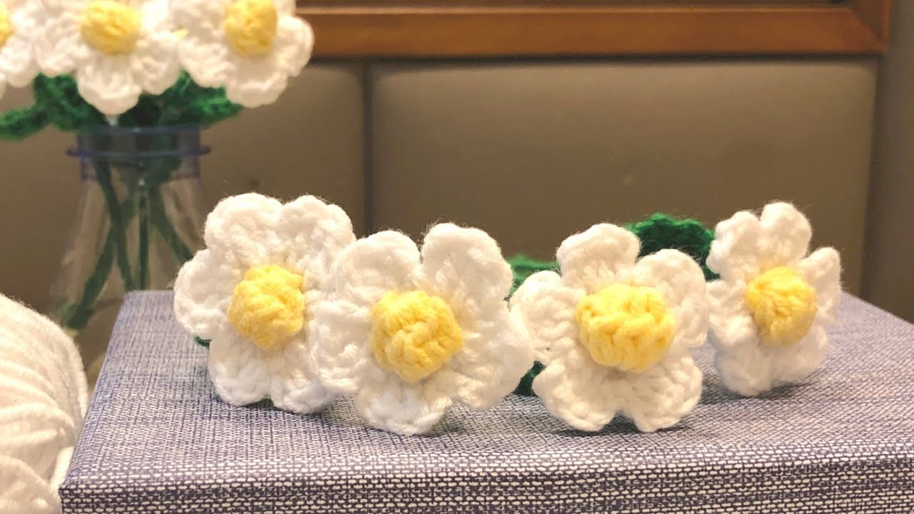 Crochet Flower for Beginners | How to Crochet a Flower FREE Video tutorial