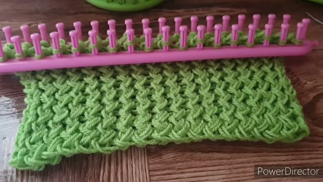 Loom knitting