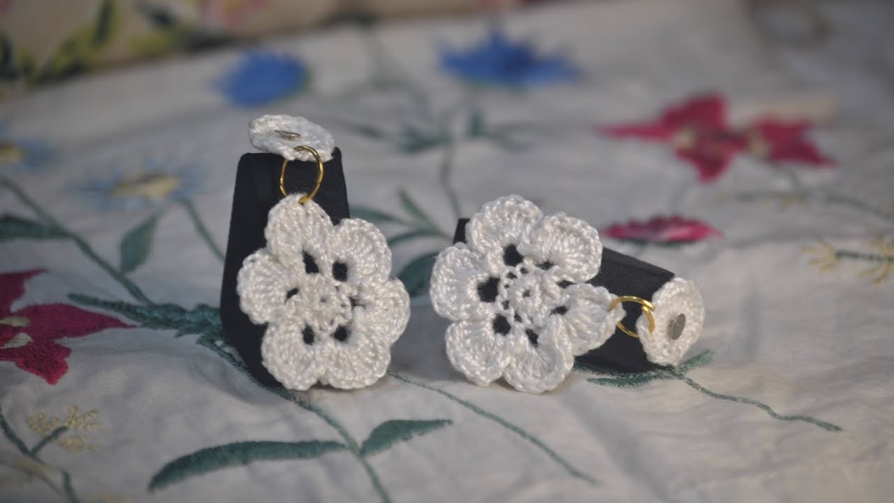 CROTCHET LIZA, White floral, Crotchet Earring!