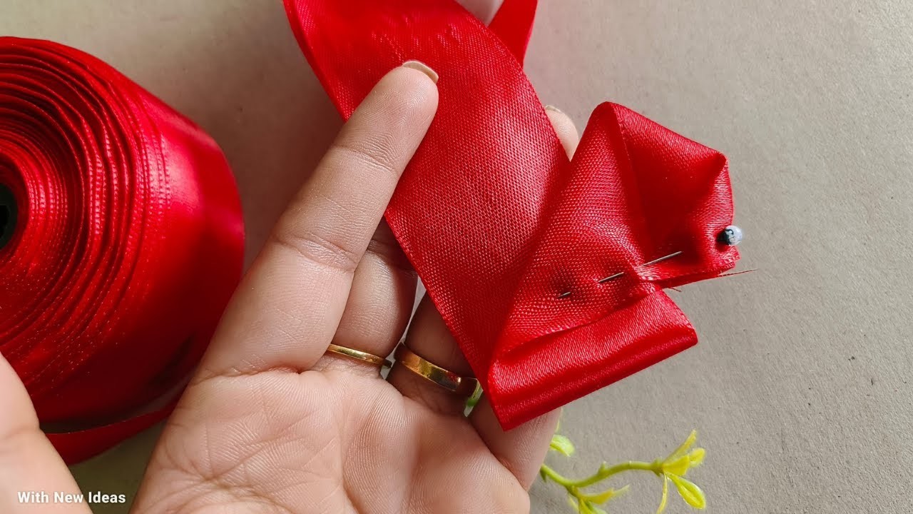 DIY Amazing Ribbon Art Quick And easy 5 minutes Craft