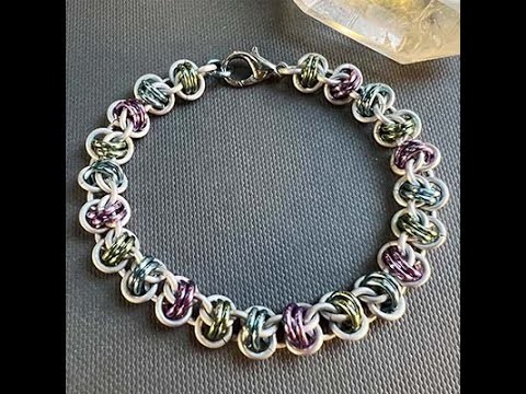 Barrel Weave Bracelet - a beginner Chainmaille Weave - closed inside rings