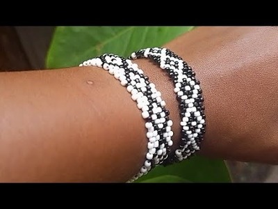 DIY.beaded bracelets.black and white beaded bracelets ????????brick stitch bracelets
