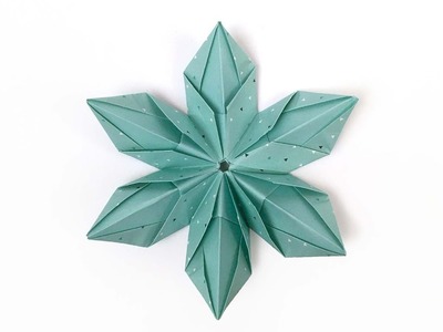Easy Christmas Origami - Easy Origami Tutorial - How to make an easy origami Snowflake