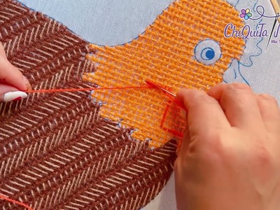 Bordado Fantasía Gallina 1. Hand Embroidery Hen with Fantasy Stitch