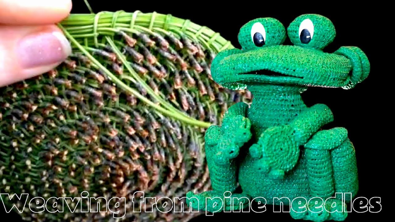 DIY Miracles from needles |Weaving a Green Frog from Pine Needles